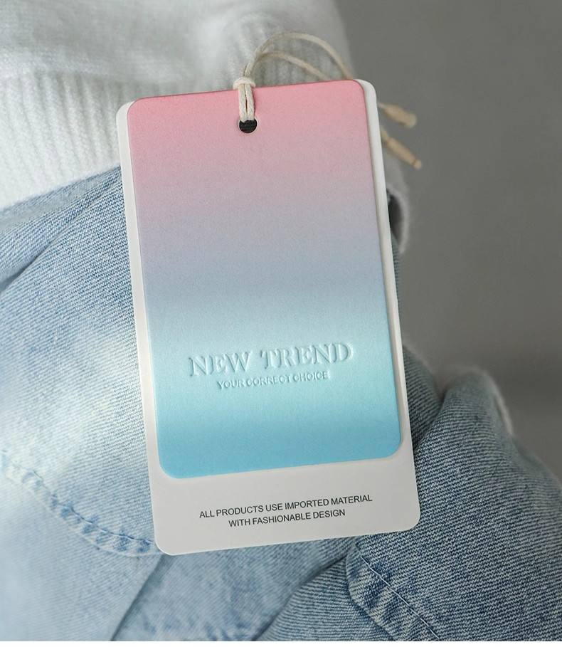 1792747967701345.jpg Luxury Recycled Garment Labels Embossed Custom Printing Hang Tag (1).jpg